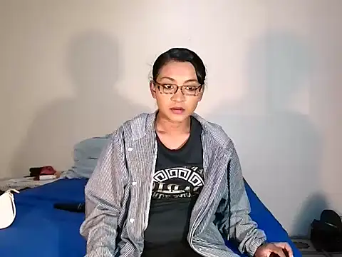 Snapshot of indiansweetflava chatting on September 20, 11:59 am indiansweetflava online show from September 20, 11:59 am