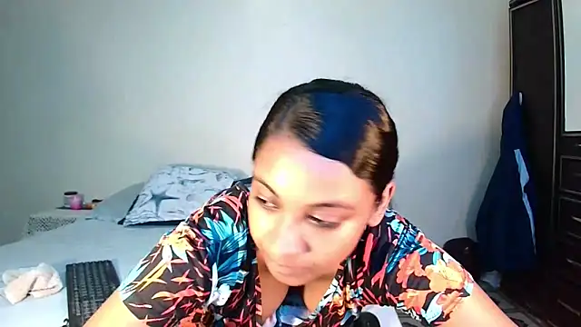 indiansweetflava online show from March 20, 12:06 pm