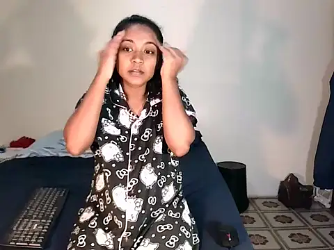 indiansweetflava online show from January 14, 5:33 am