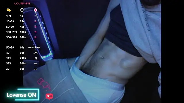 Snapshot of sensualDday chatting on April 10, 10:28 pm sensualDday online show from April 10, 10:28 pm