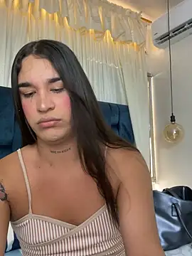 Snapshot of Sweet_vicky_hot chatting on September 14, 12:38 pm Sweet vicky hot online show from September 14, 12:38 pm