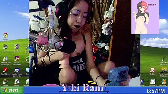 YukiRam online show from May 6, 2:59 am