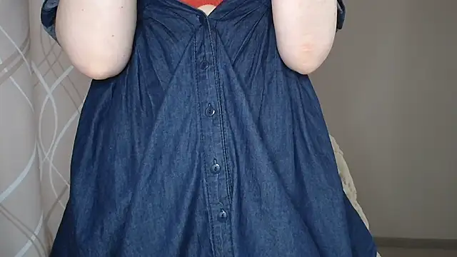 miss  Sophie online show from May 12, 7:16 am