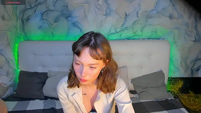 LolaMeddisson online show from March 7, 9:53 pm