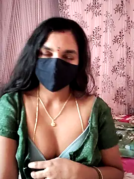 Lalitha-1995 online show from December 3, 5:30 am