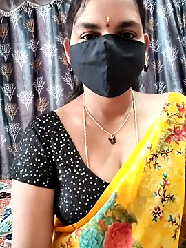 Lalitha-1995 online show from February 18, 4:43 am