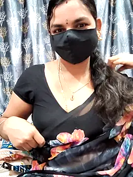 Lalitha-1995 online show from February 9, 11:03 pm