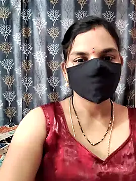 Snapshot of Lalitha-1995 chatting on June 21, 7:25 am Lalitha-1995 online show from June 21, 7:25 am
