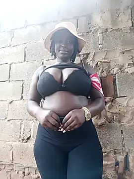 Snapshot of Angel_price chatting on February 26, 7:41 am Angel price online show from February 26, 7:41 am