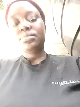 Snapshot of Angel_price chatting on January 13, 7:34 am Angel price online show from January 13, 7:34 am