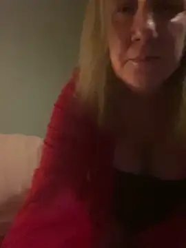 X-Victoria-X online show from November 5, 1:42 am