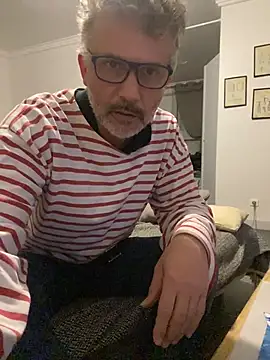 max219 online show from January 11, 8:16 pm