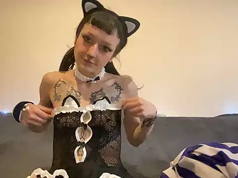 severingratty online show from February 13, 11:21 am