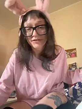 severingratty online show from February 1, 9:18 am