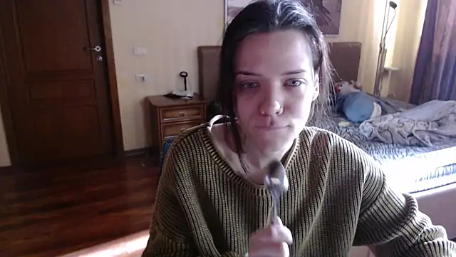 enchanting chloe online show from November 20, 8:48 am