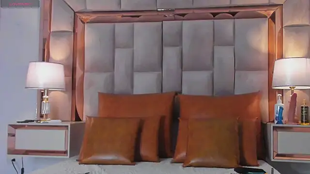 ValentinaBreats online show from December 4, 12:04 pm