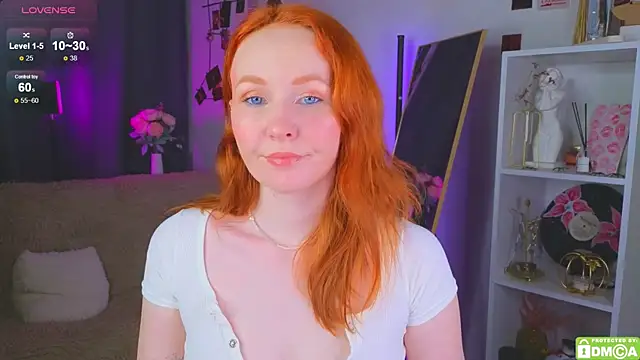 JoyceJones online show from November 7, 7:07 pm