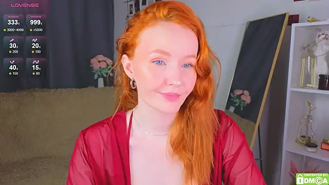 Snapshot of JoyceJones chatting on September 20, 7:08 pm JoyceJones online show from September 20, 7:08 pm