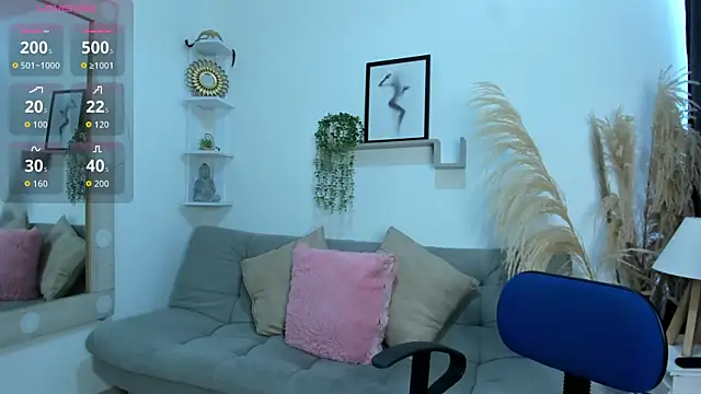 Snapshot of Samanta_Monroe chatting on September 19, 6:12 pm Samanta Monroe online show from September 19, 6:12 pm