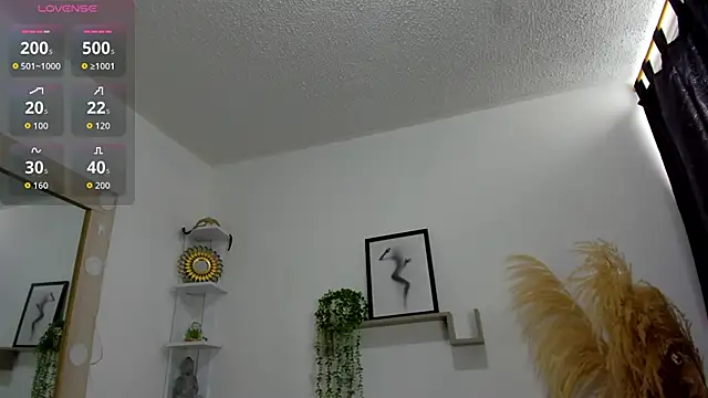 Snapshot of Samanta_Monroe chatting on September 12, 3:12 pm Samanta Monroe online show from September 12, 3:12 pm