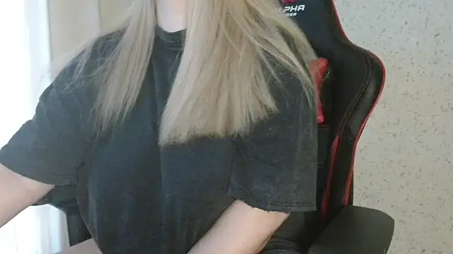 Miaxfox online show from February 17, 4:10 am