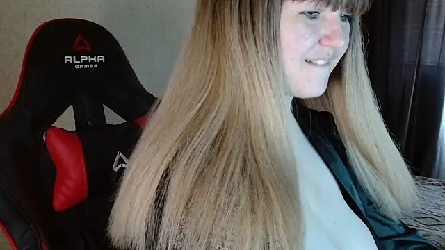 Snapshot of Miaxfox chatting on November 10, 11:59 am Miaxfox online show from November 10, 11:59 am