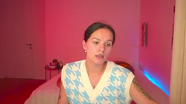 EwelynScott online show from September 27, 9:32 pm