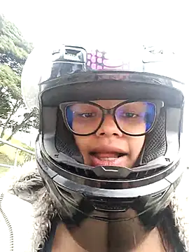 luluboobs9 online show from February 12, 6:29 pm