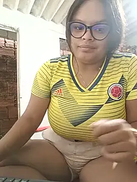 luluboobs9 online show from June 19, 10:04 pm