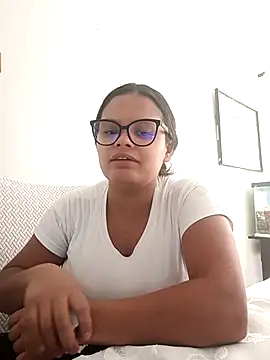 luluboobs9 online show from February 13, 3:12 pm