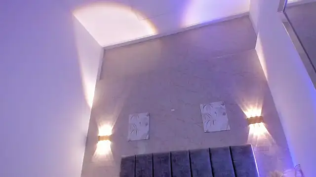 Lunaa bellaa online show from April 1, 8:06 pm