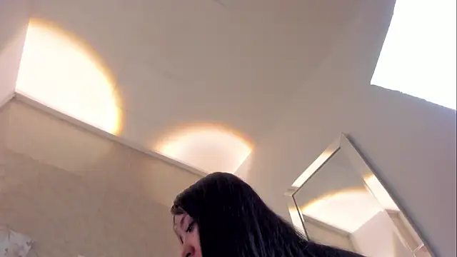 Lunaa bellaa online show from December 22, 7:47 pm