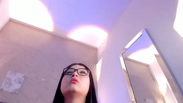 Lunaa bellaa online show from March 20, 7:37 pm