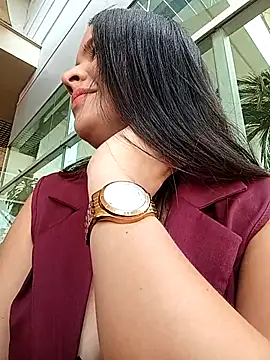 Snapshot of Lambedora_69 chatting on February 20, 7:49 pm Lambedora 69 online show from February 20, 7:49 pm