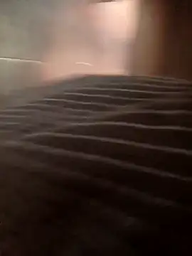 Snapshot of Lambedora_69 chatting on December 15, 9:20 pm Lambedora 69 online show from December 15, 9:20 pm