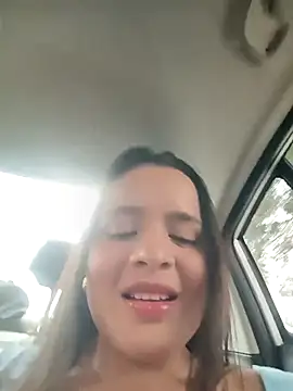 Snapshot of Lambedora_69 chatting on December 16, 8:24 pm Lambedora 69 online show from December 16, 8:24 pm