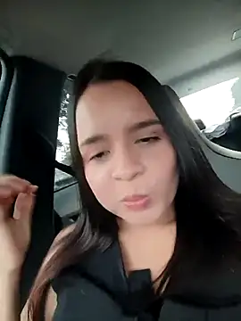 Snapshot of Lambedora_69 chatting on December 19, 8:55 pm Lambedora 69 online show from December 19, 8:55 pm