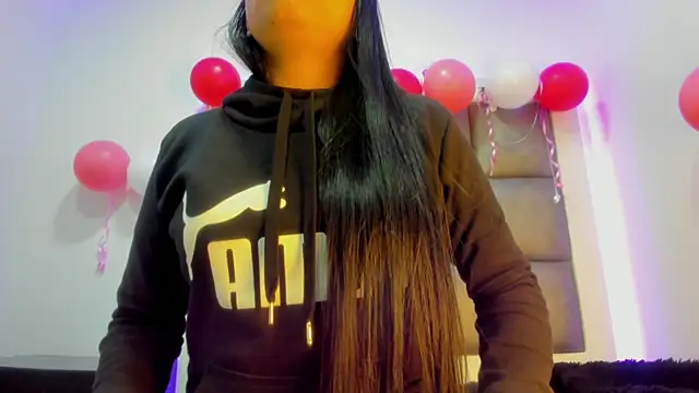 Mia lopez   online show from November 6, 12:31 pm