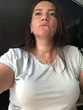 sweetdulcexxx online show from April 5, 6:25 pm