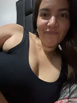 sweetdulcexxx online show from March 23, 11:04 pm