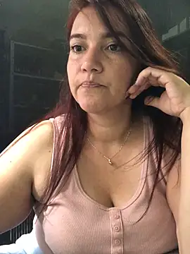 sweetdulcexxx online show from April 16, 9:37 pm