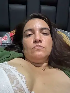 sweetdulcexxx online show from March 18, 1:42 am