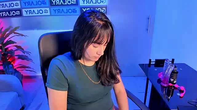 Snapshot of Dhaniela_Naugthy chatting on September 30, 7:42 pm Dhaniela Naugthy online show from September 30, 7:42 pm
