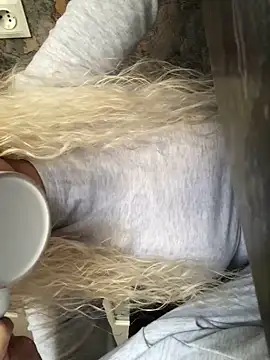 AlevNaz online show from November 2, 5:56 am