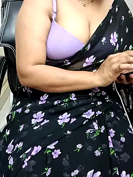 Anushka134 online show from October 25, 8:57 am