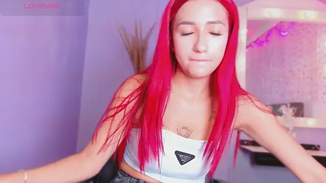 NataliaPrada s online show from July 17, 4:59 pm