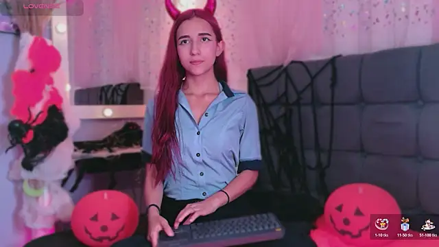 NataliaPrada s online show from October 21, 8:08 pm