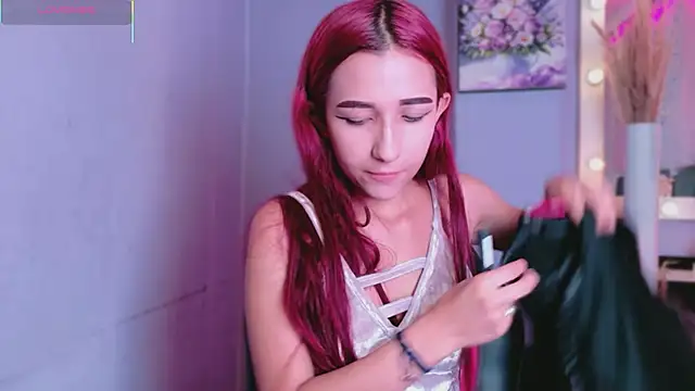 NataliaPrada s online show from November 8, 1:47 pm