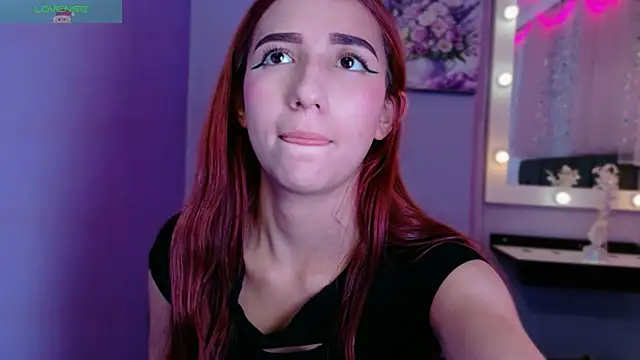 NataliaPrada s online show from December 19, 5:15 pm