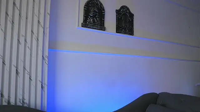 charlotterusso online show from October 22, 2:27 pm